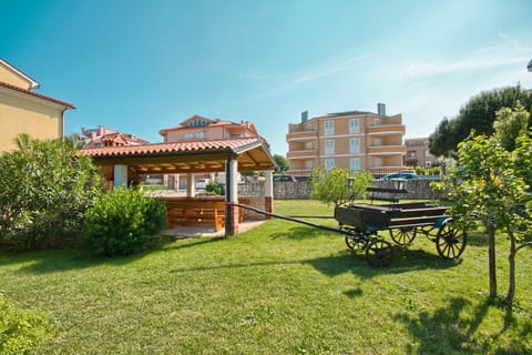 Apartments Gilly 2 Apartment in Premantura