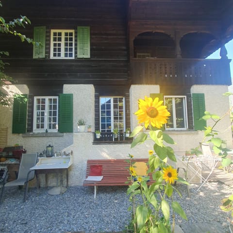 Zentral gelegene Wohnung mit grossem Garten Apartment in Interlaken