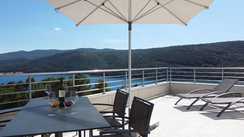 Off site, Balcony/Terrace, Balcony/Terrace