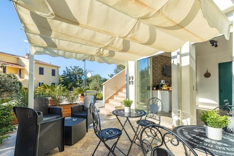 Patio, Balcony/Terrace