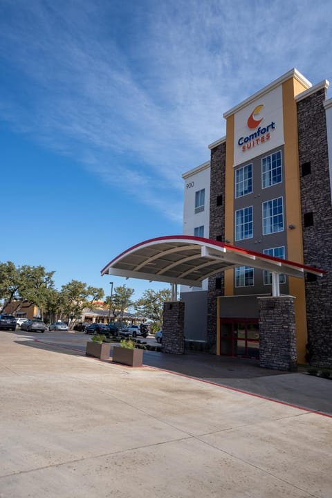 Comfort Suites Cedar Park - Austin Northwest Hotel in Leander