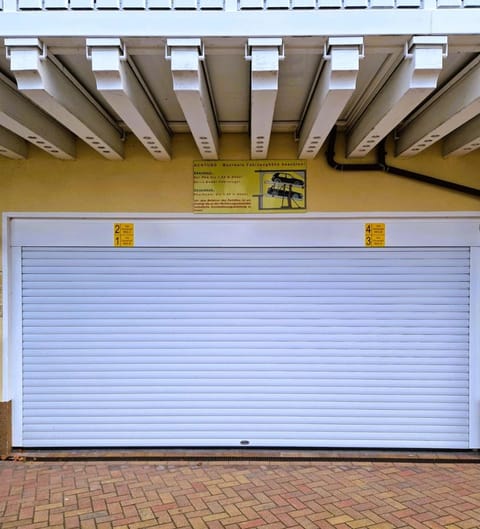 Fritz_Reuter_Str_Sonnenuhr_Wg_5 Apartment in Zingst