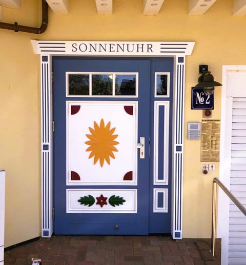 Fritz_Reuter_Str_Sonnenuhr_Wg_5 Apartment in Zingst