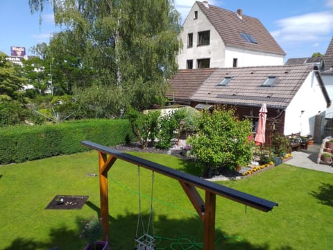 gemütliches, freistehendes Ferienhaus Apartment in Koblenz