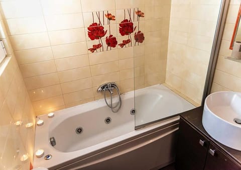 Shower, Bathroom, Bath