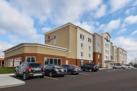 Candlewood Suites Louisville - NE Downtown Area by IHG Hotel in Jeffersonville