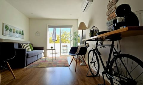 Balcony/Terrace, Living room