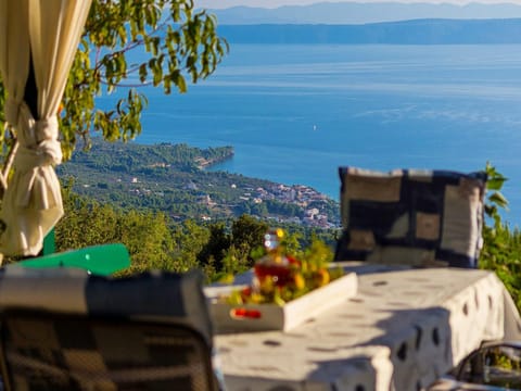 Holiday house Meri Apartment in Tučepi