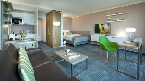 Bed, TV and multimedia, Coffee/tea facilities, Living room, Bedroom