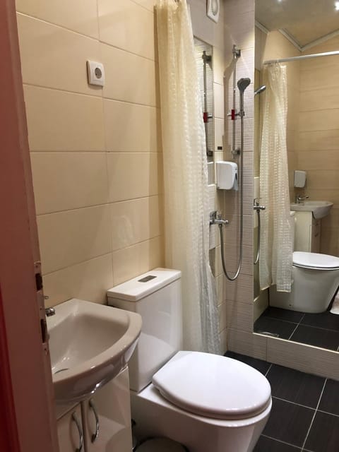 Shower, Toilet, Bathroom