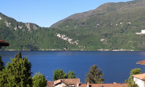 Neighbourhood, Natural landscape, Hiking, Lake view, Mountain view