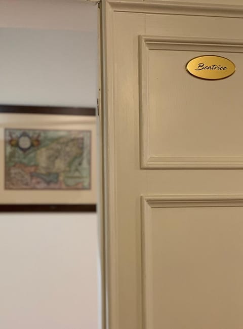 Logo/Certificate/Sign