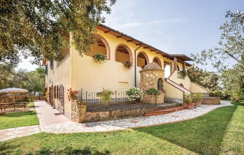 Agriturismo Mannaioni Farm Stay in Tuscany