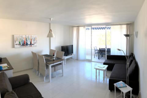 Balcony/Terrace, Living room, Dining area