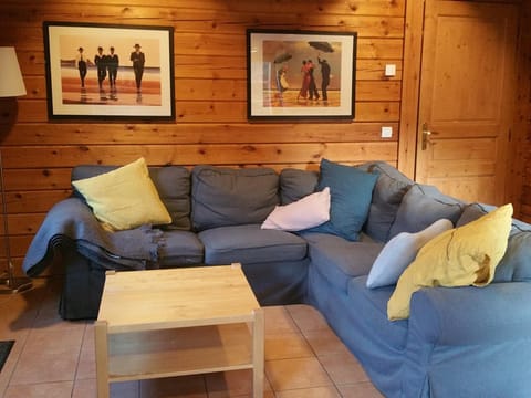 Chalet rustique près des pistes avec WiFi, 7 chambres pour 14 personnes - FR-1-513-60 Chalet in Les Allues
