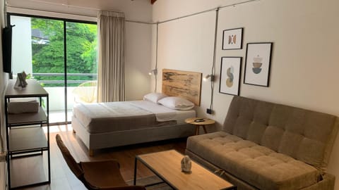 Photo of the whole room, Bedroom