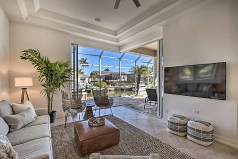 Luxury Island Oasis with Pool and Dock, 1 Mi to Beach! House in Marco Island