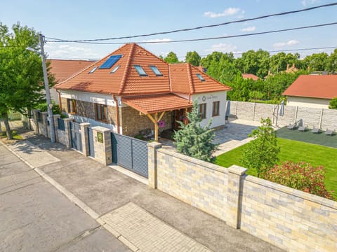 Property building, Street view