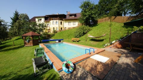 Natural landscape, Garden, Garden view, Pool view, Swimming pool, Swimming pool, sunbed