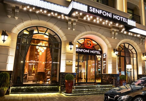 Facade/entrance, Property logo or sign
