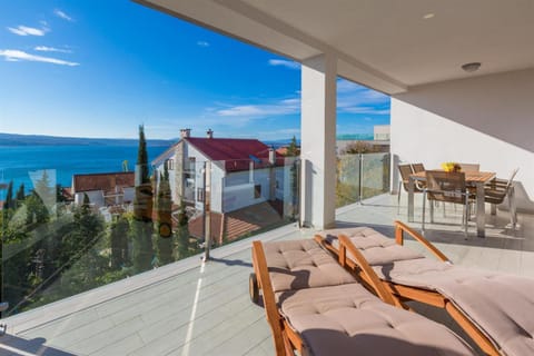 Balcony/Terrace, Seating area, Sea view