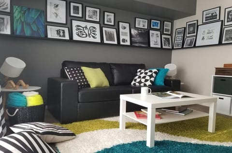 Living room, Garden view