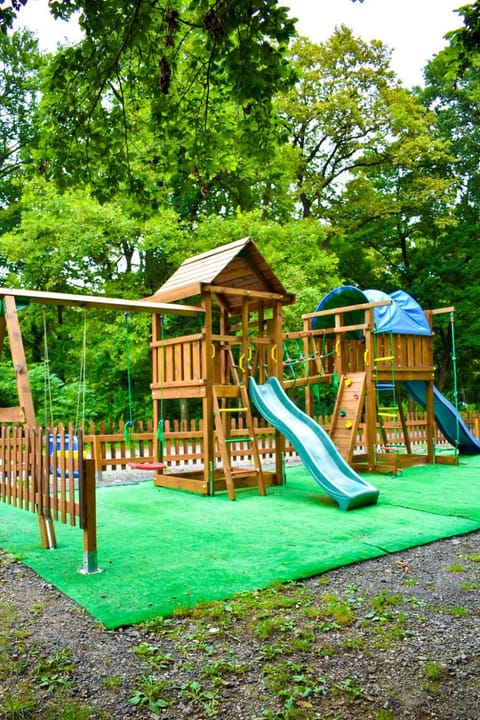 Zmajevac Fruska Gora Motel in Vojvodina