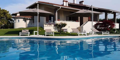 Summer, Swimming pool, sunbed