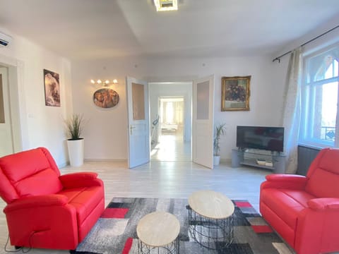 Living room, Seating area, Bedroom