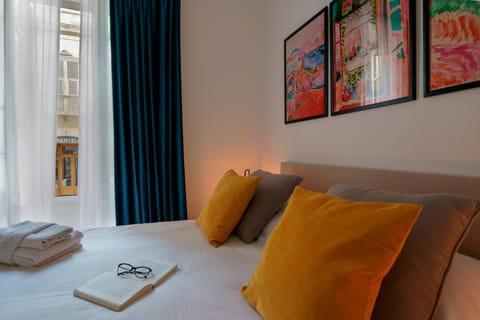 CrossRoad Four - locazione turistica Bed and Breakfast in Cagliari