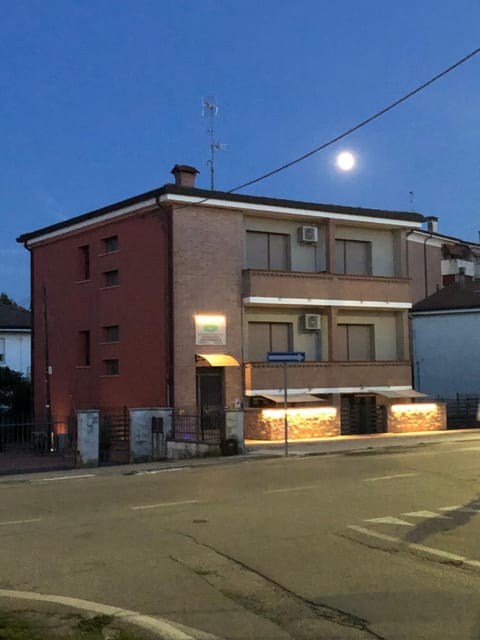 Property building, Night