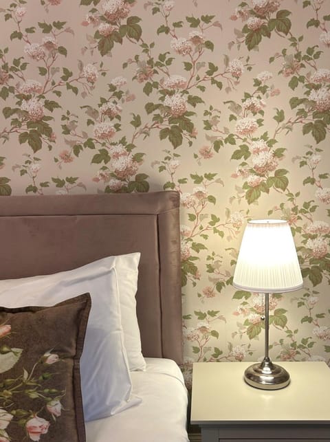 Bed, Decorative detail, Bedroom