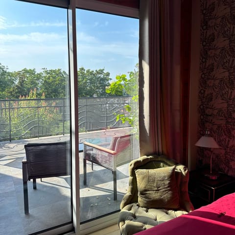 Patio, View (from property/room), Balcony/Terrace