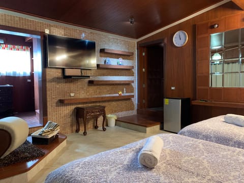 Bed, TV and multimedia