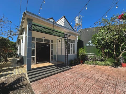 Property building, Garden view