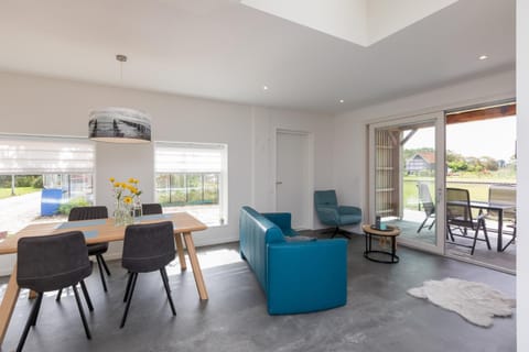 Welcome in - Vakantiewoning Jikkemien met terras, vrij uitzicht en huisdiervriendelijk Apartment in Koudekerke