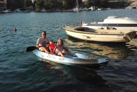 Activities, Canoeing, Entertainment