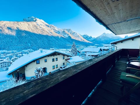 Natural landscape, Winter, View (from property/room), Balcony/Terrace, Mountain view