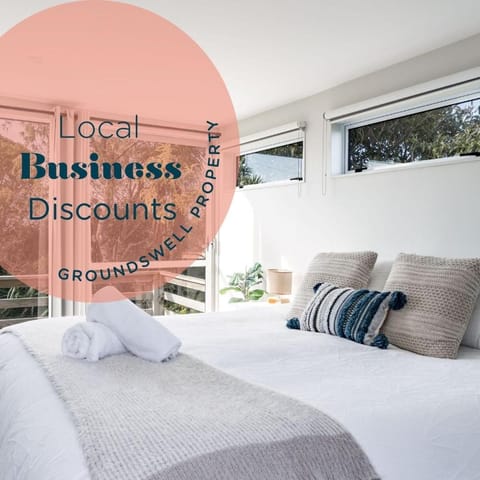 Left Break House in Raglan