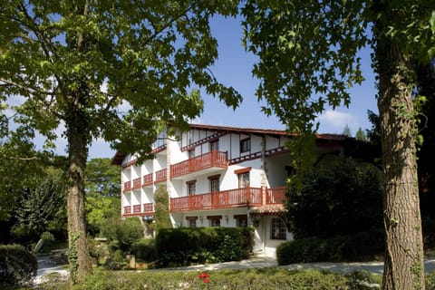 Facade/entrance, Facade/entrance