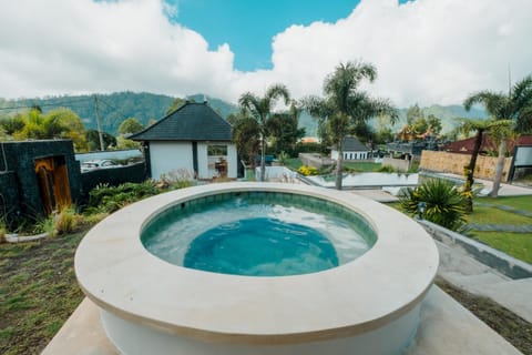 Spring, Natural landscape, Garden, Hot Tub, Garden view, Mountain view
