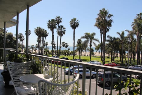 Day, Balcony/Terrace
