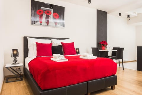 Bed, Bedroom