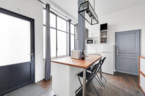 Renovated Design Apartment In Montparnasse Apartment in Paris