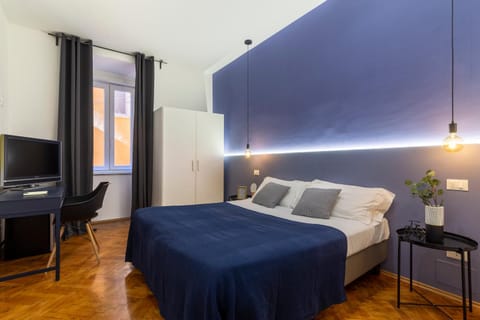 Bed, Photo of the whole room, Bedroom, Sea view