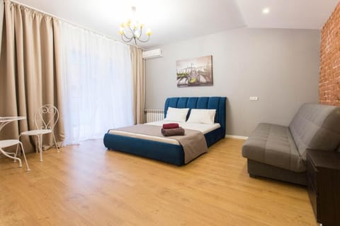 Bed, Photo of the whole room, Seating area