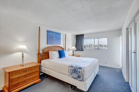 Oceanside Marina Suites - A Waterfront Hotel Hotel in Oceanside