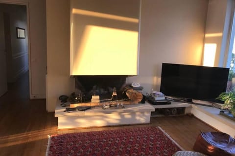 TV and multimedia, Business facilities, Meeting/conference room