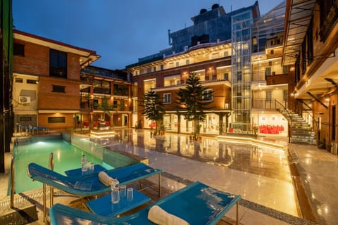 Property building, Restaurant/places to eat, Property logo or sign, Garden, View (from property/room), Swimming pool, Family
