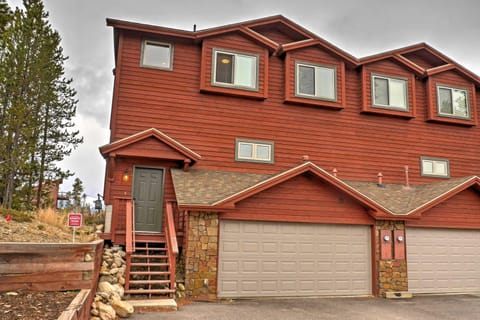 Fraser Townhome with Mtn Views - 6 Mi to Winter Park House in Fraser